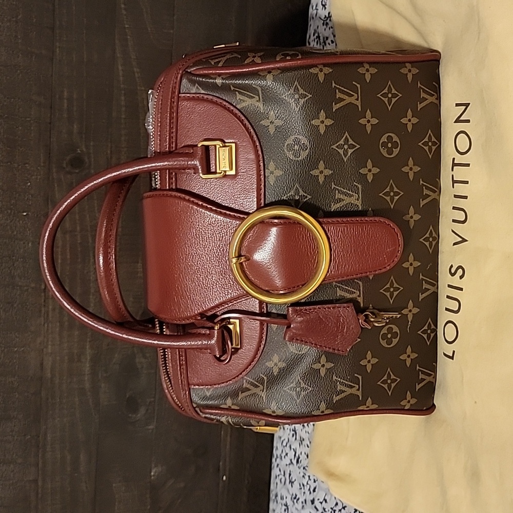 Authentic Louis Vuitton Monogram Golden Arrow Speedy LIMITED EDITION